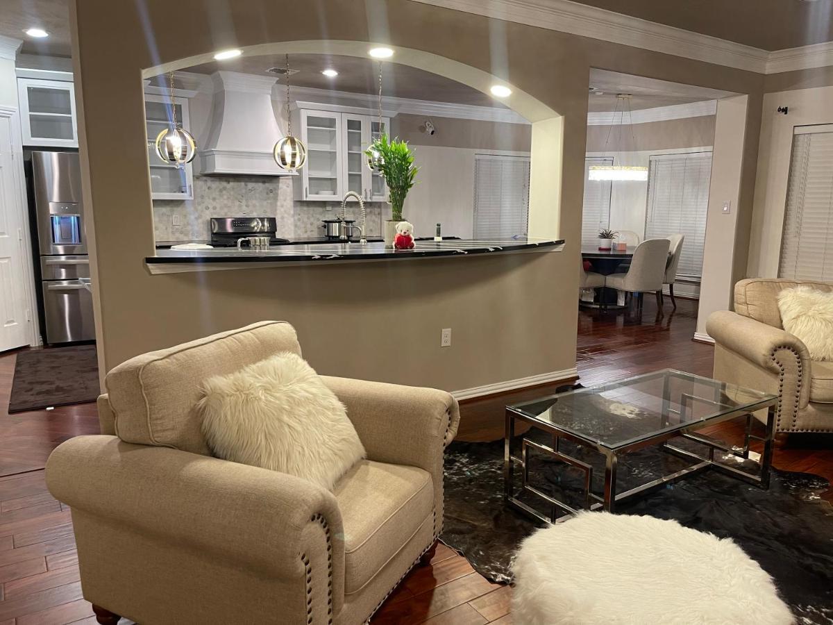 Afra Home With Huge Garden Houston, Texas Esterno foto